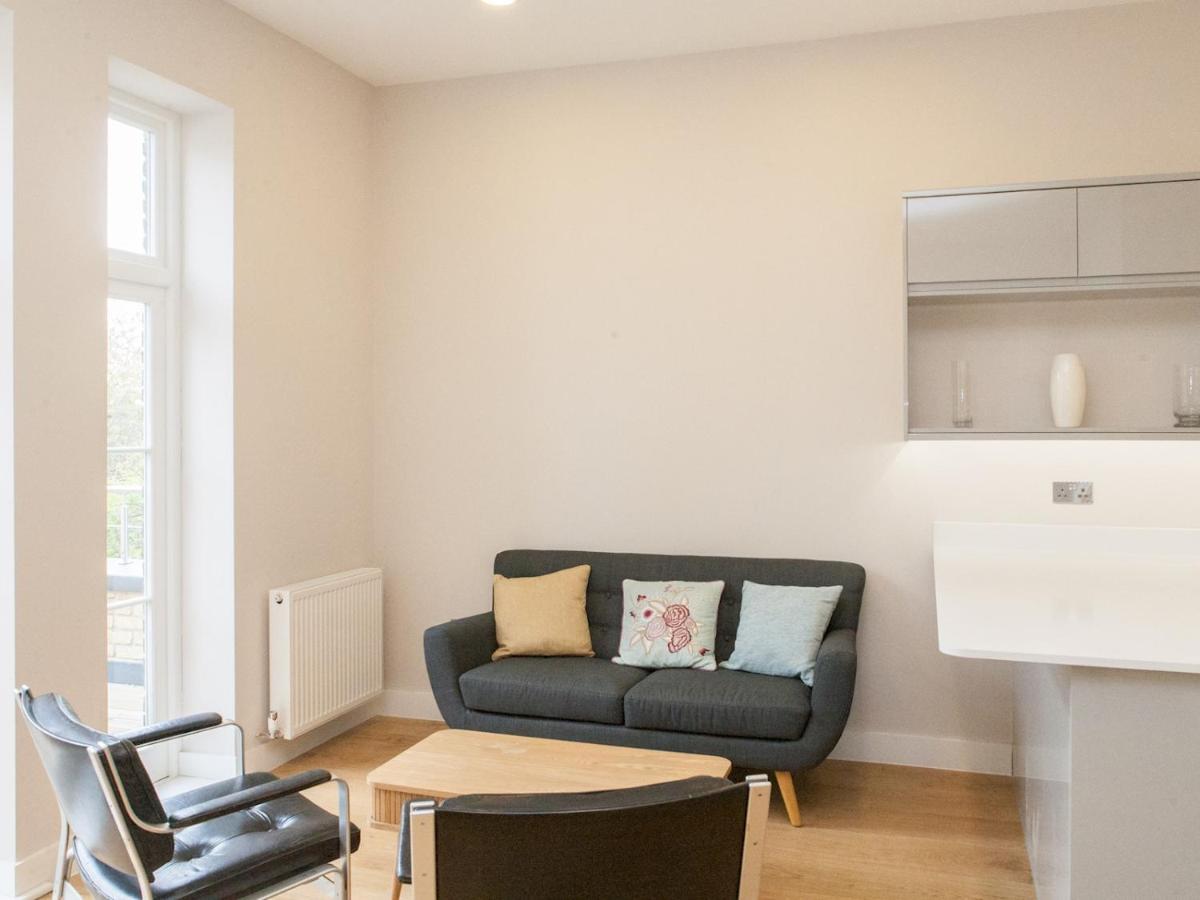 Pass The Keys - Spacious Flat With Private Sun Terrace In South East 런던 외부 사진